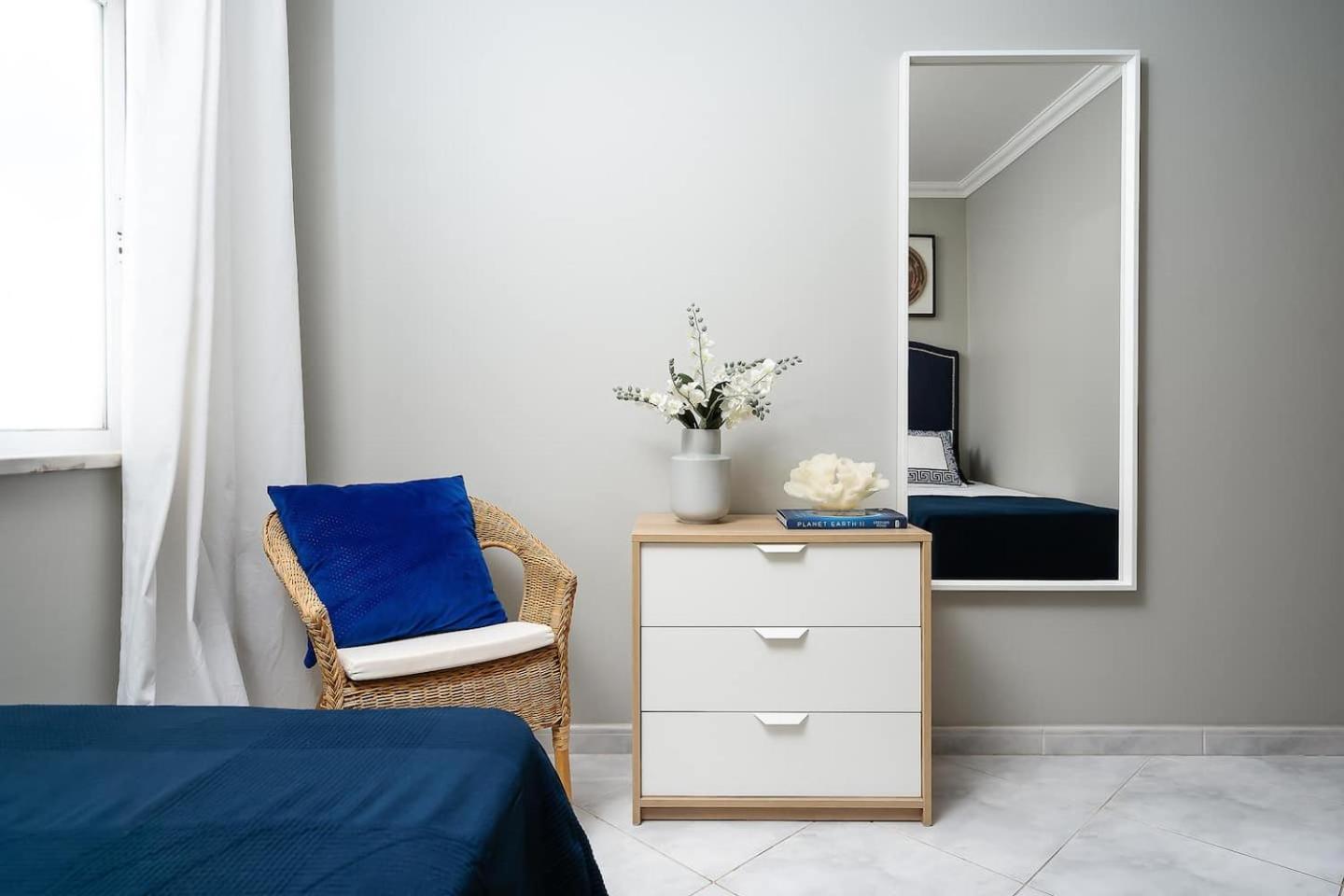 Spacious&Bright2Bedroom Apt Near Beaches,Sleeps 6 Portimão Eksteriør billede